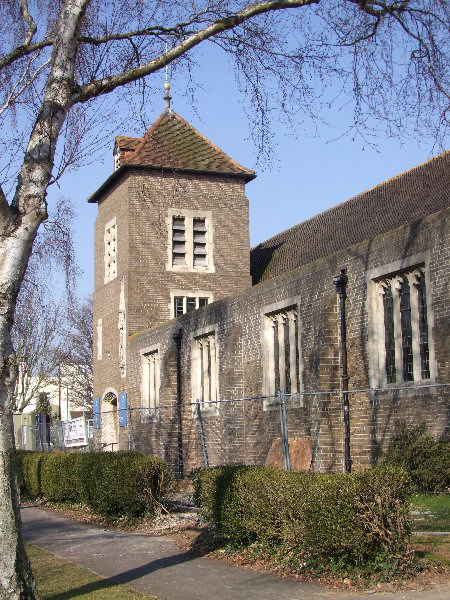 Church Of The Resurrection, Drayton